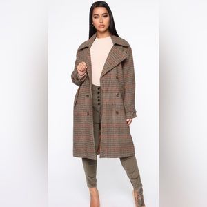 Warm Up To Me Coat - Taupe/Burgundy